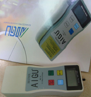 愛(ài)固N(yùn)KS數(shù)顯推拉力計(jì)